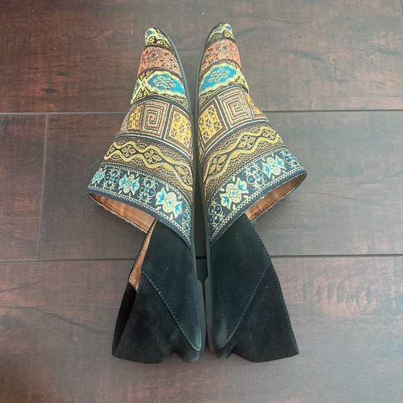 Jeffrey Campbell Nevara Metallic Thread Flats - Picture 9 of 10